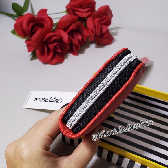 Marc Tetro Women Men Red Westie Terrier Zip Around Wallet / Wristlet New In Box - Picture 10 of 16